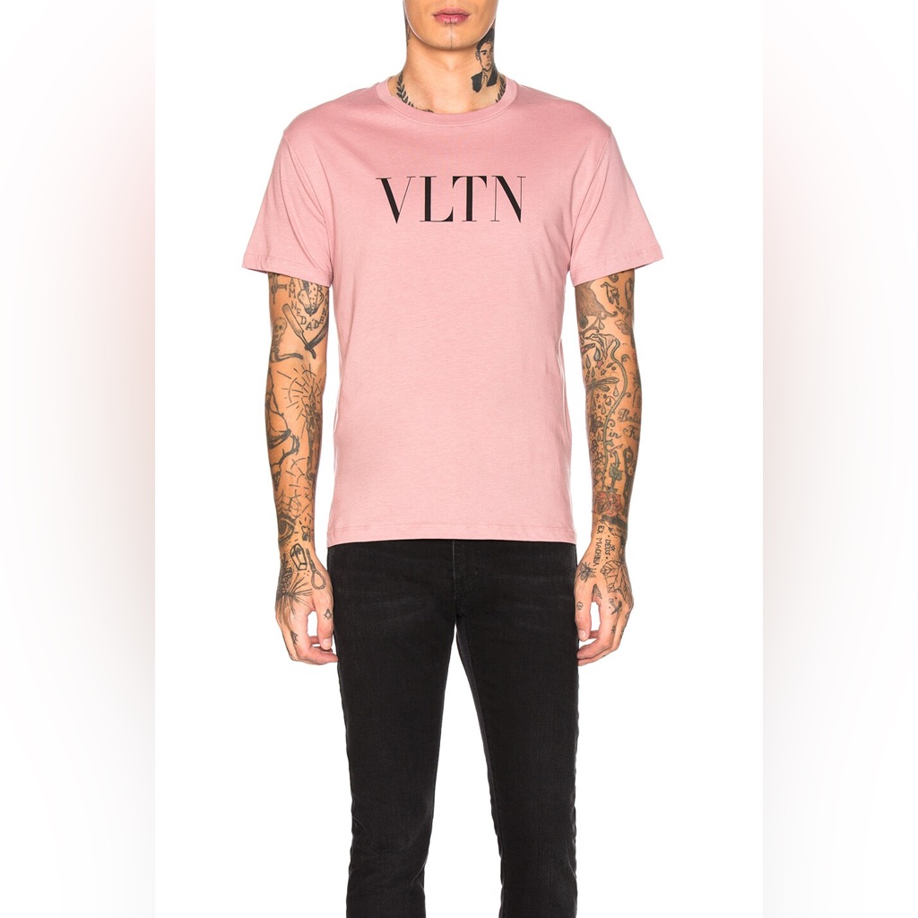 Euc Men’s Size Large Valentino Slim-Fit Vltn Logo Tee 100% Cotton In Pink/Black
